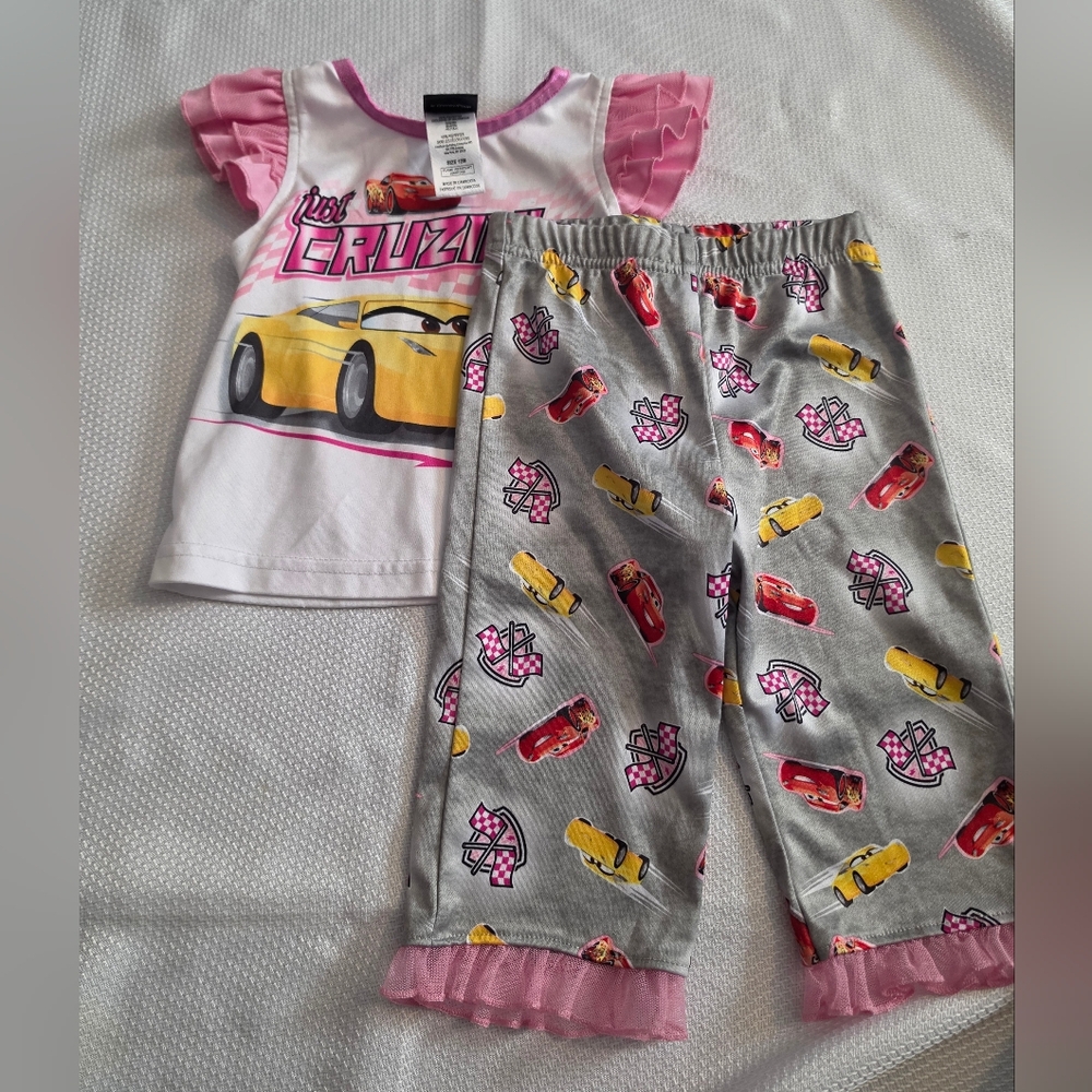 🧡5/$15- Disney Cars Pajamas
